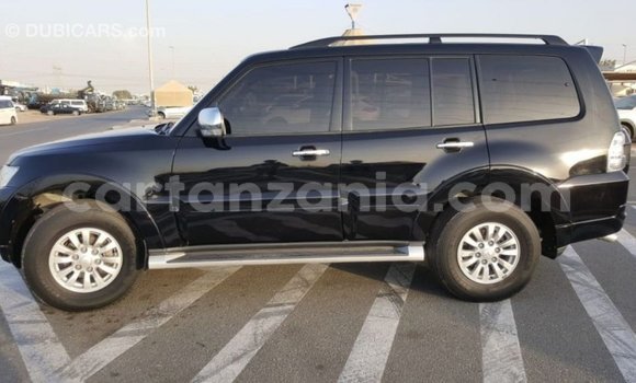 Nunua Imported Mitsubishi Pajero Nyeusi Gari ndani ya Import - Dubai nchini Arusha Nunua Imported Mitsubishi Pajero Nyeusi Gari ndani ya Import - Dubai nchini Arusha