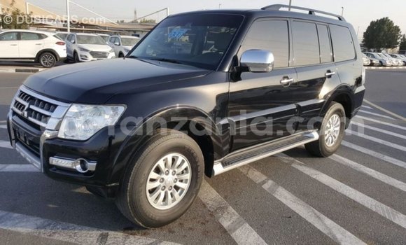 Nunua Imported Mitsubishi Pajero Nyeusi Gari ndani ya Import - Dubai nchini Arusha Nunua Imported Mitsubishi Pajero Nyeusi Gari ndani ya Import - Dubai nchini Arusha