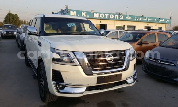 Buy Import Nissan Patrol White Car in Import - Dubai in Arusha Buy Import Nissan Patrol White Car in Import - Dubai in Arusha