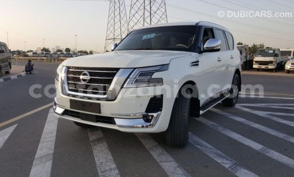 Buy Import Nissan Patrol White Car in Import - Dubai in Arusha Buy Import Nissan Patrol White Car in Import - Dubai in Arusha