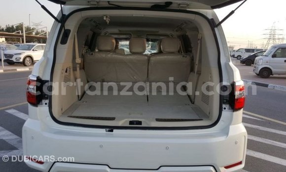 Buy Import Nissan Patrol White Car in Import - Dubai in Arusha Buy Import Nissan Patrol White Car in Import - Dubai in Arusha