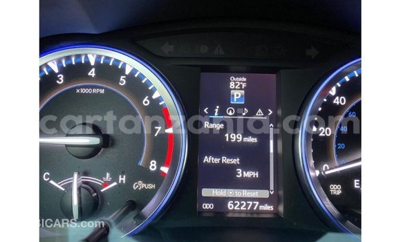 Nunua Imported Toyota Highlander Nyeusi Gari ndani ya Import - Dubai nchini Arusha Nunua Imported Toyota Highlander Nyeusi Gari ndani ya Import - Dubai nchini Arusha