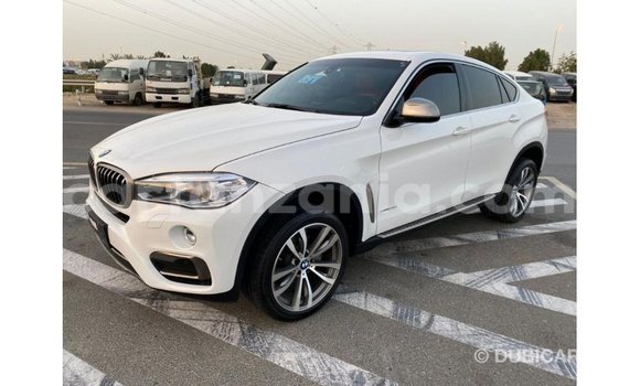 Nunua Imported BMW X6 Nyeupe Gari ndani ya Import - Dubai nchini Arusha Nunua Imported BMW X6 Nyeupe Gari ndani ya Import - Dubai nchini Arusha