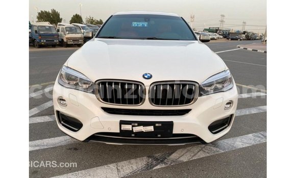 Nunua Imported BMW X6 Nyeupe Gari ndani ya Import - Dubai nchini Arusha Nunua Imported BMW X6 Nyeupe Gari ndani ya Import - Dubai nchini Arusha