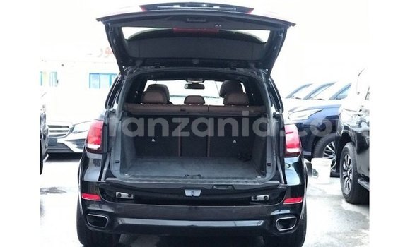 Nunua Imported BMW X5 Nyeusi Gari ndani ya Import - Dubai nchini Arusha Nunua Imported BMW X5 Nyeusi Gari ndani ya Import - Dubai nchini Arusha