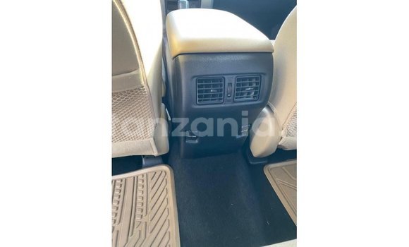 Buy Import Toyota 4Runner White Car in Import - Dubai in Arusha Buy Import Toyota 4Runner White Car in Import - Dubai in Arusha