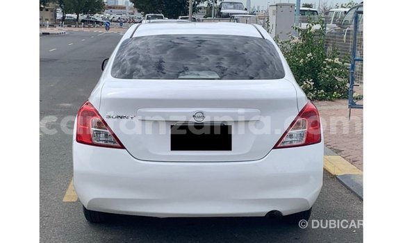 Nunua Imported Nissan Sunny Nyeupe Gari ndani ya Import - Dubai nchini Arusha Nunua Imported Nissan Sunny Nyeupe Gari ndani ya Import - Dubai nchini Arusha