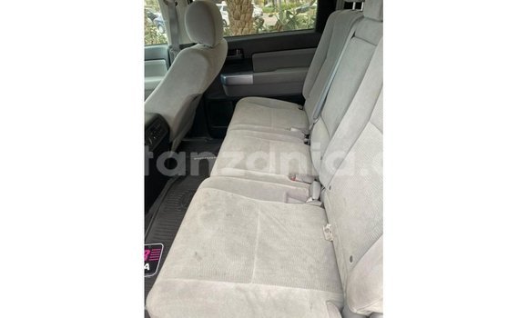 Buy Import Toyota Sequoia White Car in Import - Dubai in Arusha Buy Import Toyota Sequoia White Car in Import - Dubai in Arusha