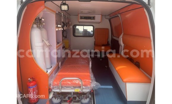 Buy Import Hyundai Accent White Car in Import - Dubai in Arusha Buy Import Hyundai Accent White Car in Import - Dubai in Arusha