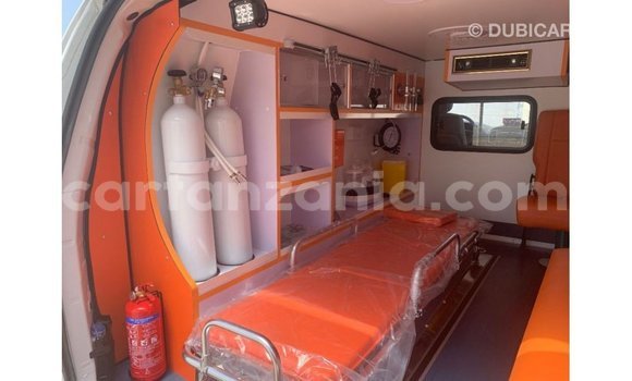 Buy Import Hyundai Accent White Car in Import - Dubai in Arusha Buy Import Hyundai Accent White Car in Import - Dubai in Arusha