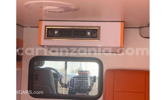 Buy Import Hyundai Accent White Car in Import - Dubai in Arusha Buy Import Hyundai Accent White Car in Import - Dubai in Arusha