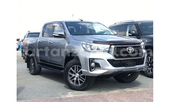Nunua Imported Toyota Hilux Nyingine Gari ndani ya Import - Dubai nchini Arusha Nunua Imported Toyota Hilux Nyingine Gari ndani ya Import - Dubai nchini Arusha