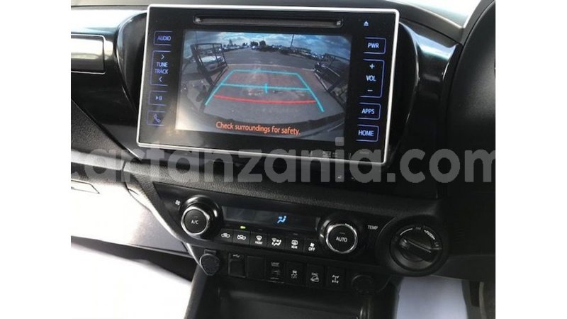 Big with watermark toyota hilux arusha import dubai 9083