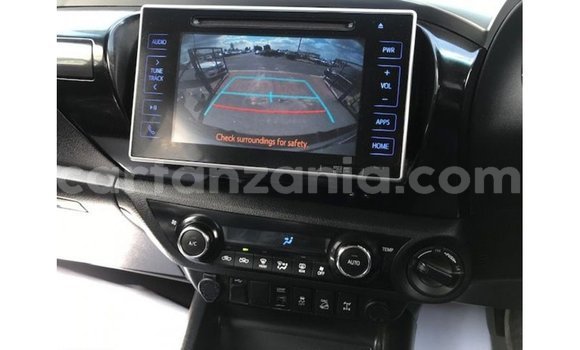 Nunua Imported Toyota Hilux Nyingine Gari ndani ya Import - Dubai nchini Arusha Nunua Imported Toyota Hilux Nyingine Gari ndani ya Import - Dubai nchini Arusha