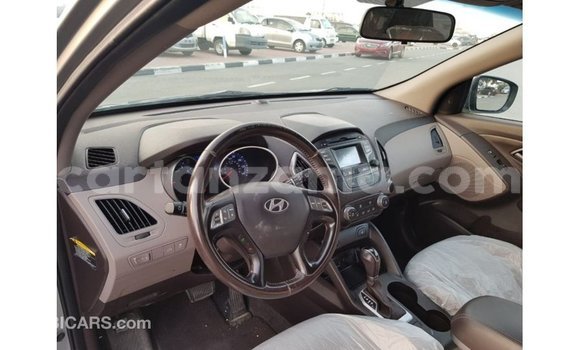 Buy Import Hyundai Tucson Other Car in Import - Dubai in Arusha Buy Import Hyundai Tucson Other Car in Import - Dubai in Arusha