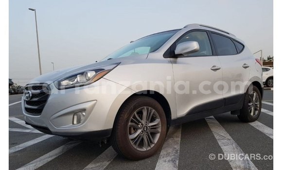 Buy Import Hyundai Tucson Other Car in Import - Dubai in Arusha Buy Import Hyundai Tucson Other Car in Import - Dubai in Arusha