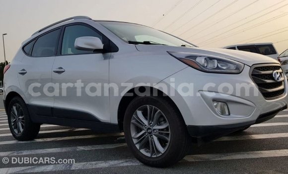 Buy Import Hyundai Tucson Other Car in Import - Dubai in Arusha Buy Import Hyundai Tucson Other Car in Import - Dubai in Arusha
