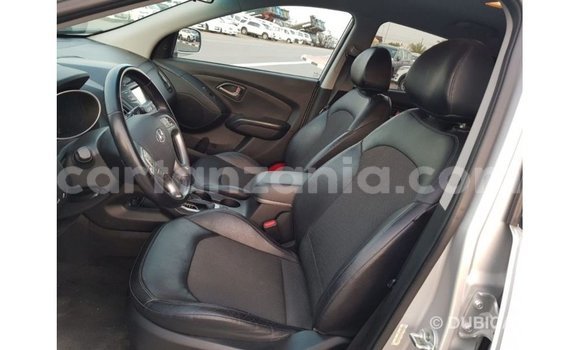 Buy Import Hyundai Tucson Other Car in Import - Dubai in Arusha Buy Import Hyundai Tucson Other Car in Import - Dubai in Arusha