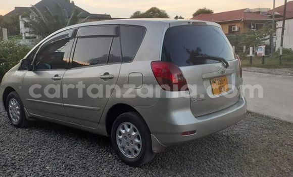 Buy Used Toyota Spacio Silver Car in Dar es Salaam in Dar es Salaam Buy Used Toyota Spacio Silver Car in Dar es Salaam in Dar es Salaam