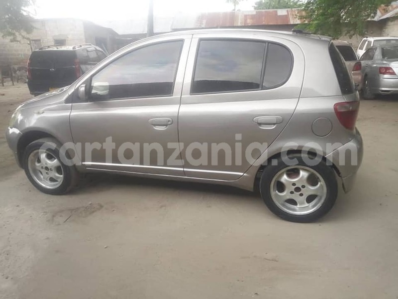 Big with watermark toyota vitz dar es salaam dar es salaam 9131