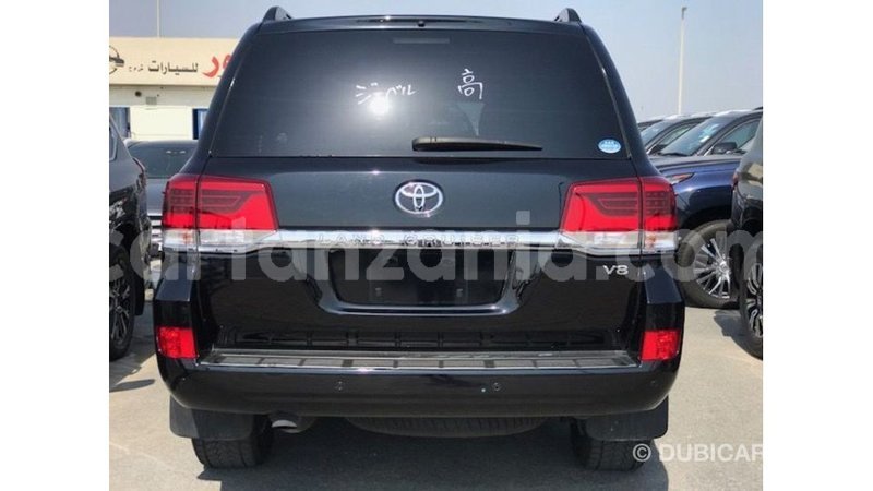 Big with watermark toyota land cruiser arusha import dubai 9138