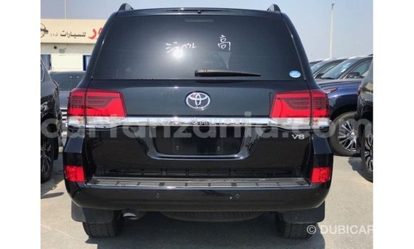 Buy Import Toyota Land Cruiser Black Car in Import - Dubai in Arusha Buy Import Toyota Land Cruiser Black Car in Import - Dubai in Arusha