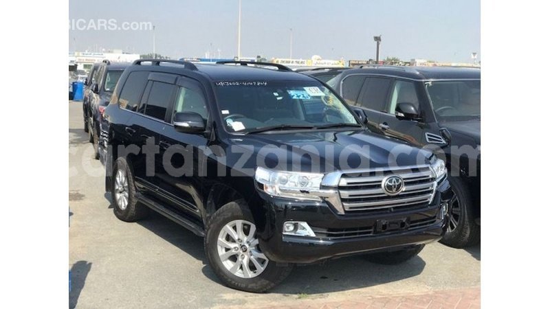 Big with watermark toyota land cruiser arusha import dubai 9138