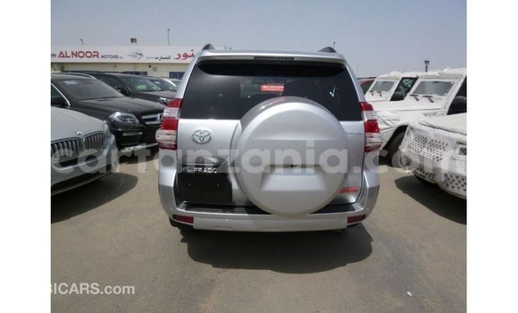 Nunua Imported Toyota Prado Nyingine Gari ndani ya Import - Dubai nchini Arusha Nunua Imported Toyota Prado Nyingine Gari ndani ya Import - Dubai nchini Arusha