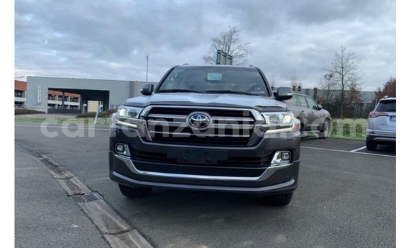 Nunua Imported Toyota Land Cruiser Nyingine Gari ndani ya Import - Dubai nchini Arusha Nunua Imported Toyota Land Cruiser Nyingine Gari ndani ya Import - Dubai nchini Arusha