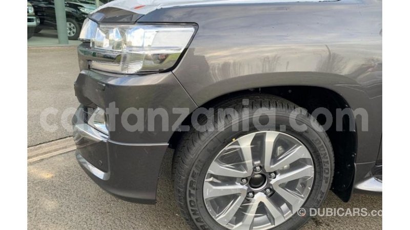 Big with watermark toyota land cruiser arusha import dubai 9142