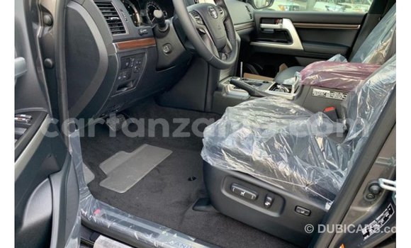 Nunua Imported Toyota Land Cruiser Nyingine Gari ndani ya Import - Dubai nchini Arusha Nunua Imported Toyota Land Cruiser Nyingine Gari ndani ya Import - Dubai nchini Arusha