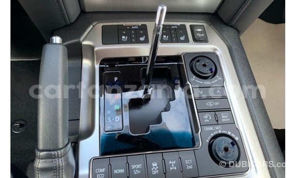 Nunua Imported Toyota Land Cruiser Nyingine Gari ndani ya Import - Dubai nchini Arusha Nunua Imported Toyota Land Cruiser Nyingine Gari ndani ya Import - Dubai nchini Arusha