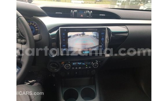 Nunua Imported Toyota Hilux Nyingine Gari ndani ya Import - Dubai nchini Arusha Nunua Imported Toyota Hilux Nyingine Gari ndani ya Import - Dubai nchini Arusha