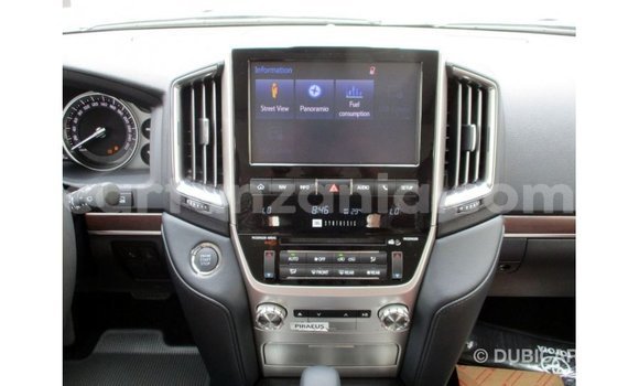 Buy Import Toyota Land Cruiser Black Car in Import - Dubai in Arusha Buy Import Toyota Land Cruiser Black Car in Import - Dubai in Arusha