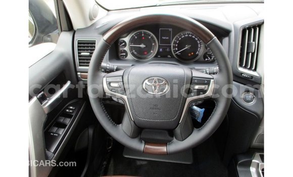 Buy Import Toyota Land Cruiser Black Car in Import - Dubai in Arusha Buy Import Toyota Land Cruiser Black Car in Import - Dubai in Arusha