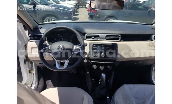 Nunua Imported Renault 19 Nyeupe Gari ndani ya Import - Dubai nchini Arusha Nunua Imported Renault 19 Nyeupe Gari ndani ya Import - Dubai nchini Arusha