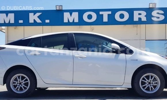 Buy Import Toyota Prius White Car in Import - Dubai in Arusha Buy Import Toyota Prius White Car in Import - Dubai in Arusha