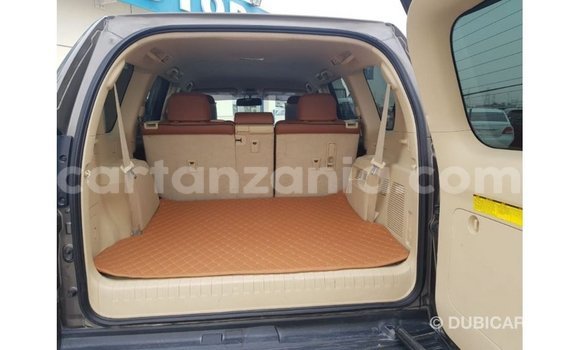 Buy Import Toyota Prado Other Car in Import - Dubai in Arusha Buy Import Toyota Prado Other Car in Import - Dubai in Arusha