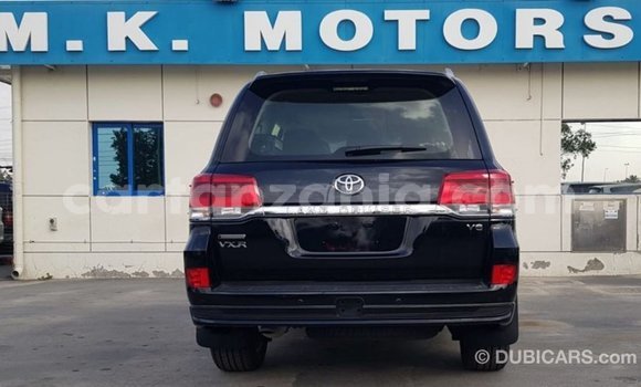 Buy Import Toyota Land Cruiser Black Car in Import - Dubai in Arusha Buy Import Toyota Land Cruiser Black Car in Import - Dubai in Arusha