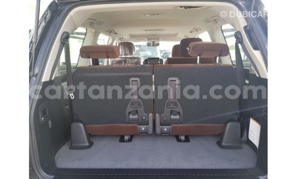 Buy Import Toyota Land Cruiser Black Car in Import - Dubai in Arusha Buy Import Toyota Land Cruiser Black Car in Import - Dubai in Arusha
