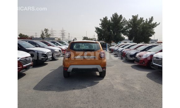 Buy Import Renault 19 Green Car in Import - Dubai in Arusha Buy Import Renault 19 Green Car in Import - Dubai in Arusha