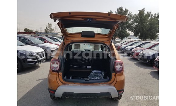 Buy Import Renault 19 Green Car in Import - Dubai in Arusha Buy Import Renault 19 Green Car in Import - Dubai in Arusha