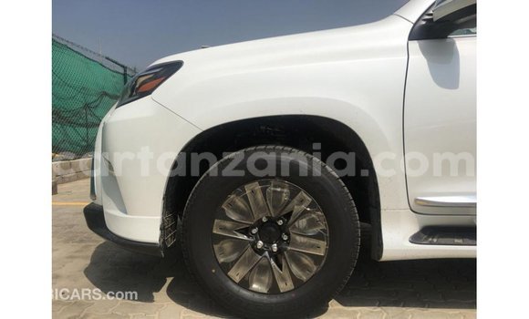 Nunua Imported Lexus GX Nyeupe Gari ndani ya Import - Dubai nchini Arusha Nunua Imported Lexus GX Nyeupe Gari ndani ya Import - Dubai nchini Arusha