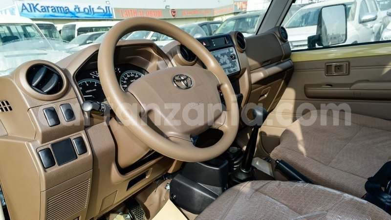 Big with watermark toyota land cruiser arusha import dubai 9187