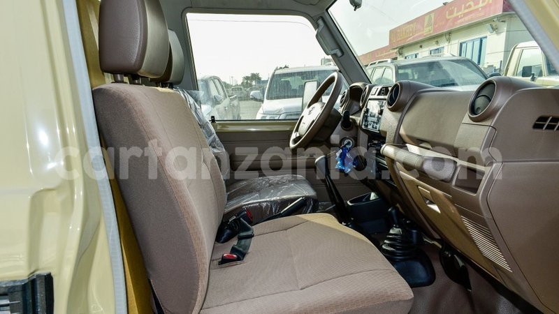 Big with watermark toyota land cruiser arusha import dubai 9187