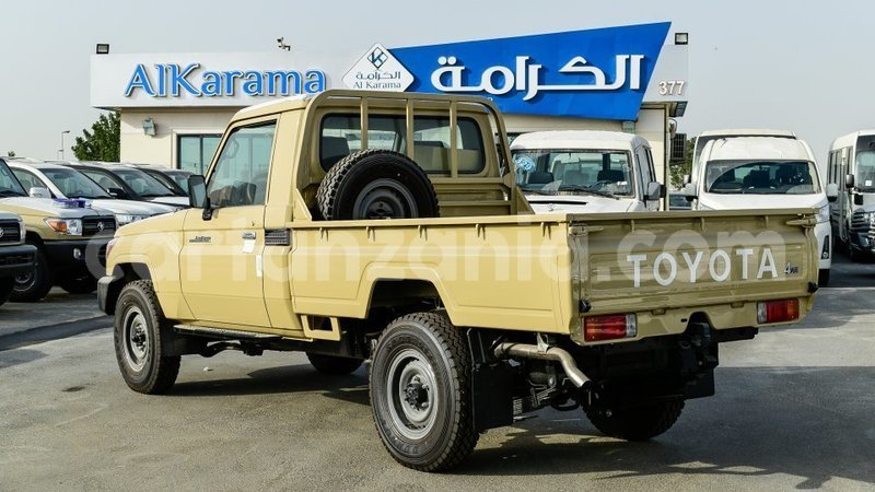 Big with watermark toyota land cruiser arusha import dubai 9187