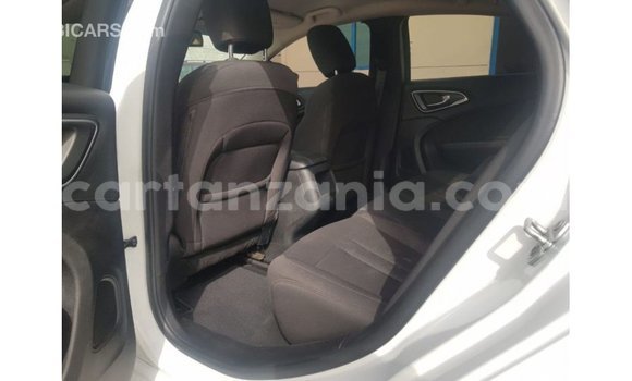 Buy Import Chrysler 200 White Car in Import - Dubai in Arusha Buy Import Chrysler 200 White Car in Import - Dubai in Arusha