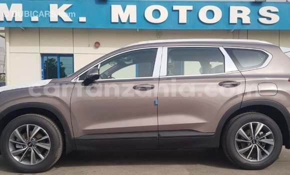 Buy Import Hyundai Santa Fe Other Car in Import - Dubai in Arusha Buy Import Hyundai Santa Fe Other Car in Import - Dubai in Arusha