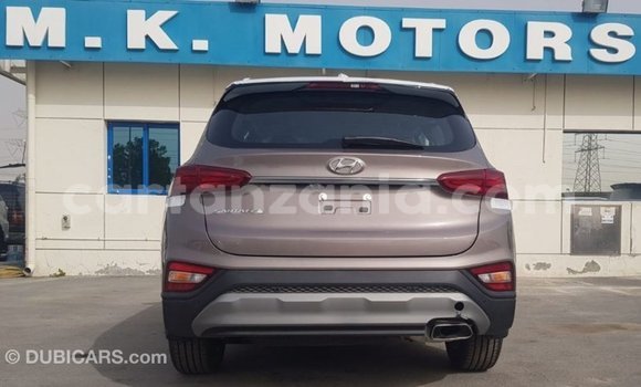 Buy Import Hyundai Santa Fe Other Car in Import - Dubai in Arusha Buy Import Hyundai Santa Fe Other Car in Import - Dubai in Arusha