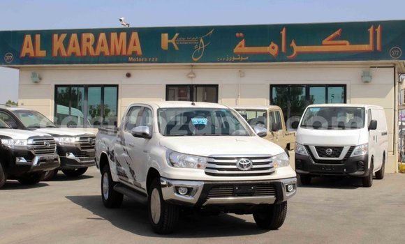 Buy Import Toyota Hilux White Car in Import - Dubai in Arusha Buy Import Toyota Hilux White Car in Import - Dubai in Arusha